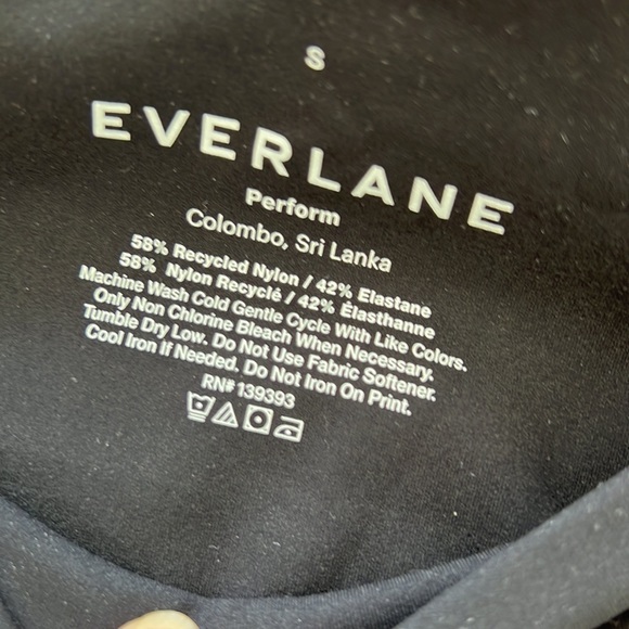 NWT Everlane The Pocket Perform Leggings Size S - Picture 8 of 10